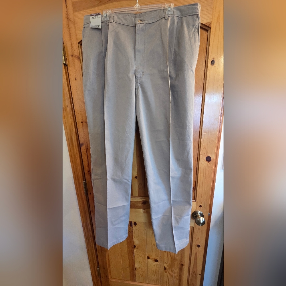 NWT Timber Creek by Wrangler Wrinkle Resist Pants 40 x 32 Khakis Side Elastic